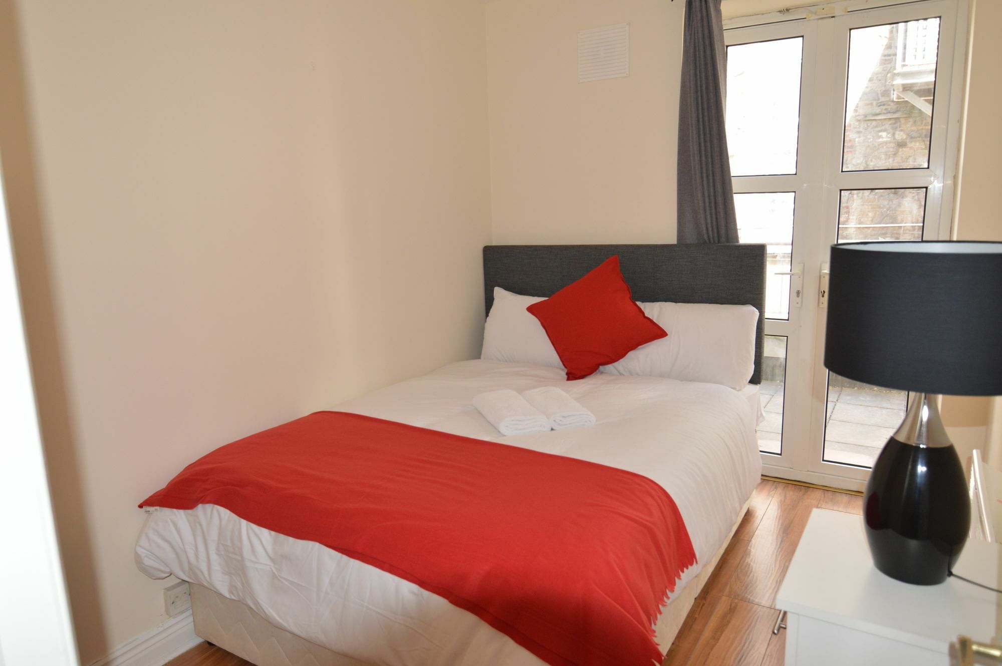 The Windmill Apartment Dublin Exterior foto